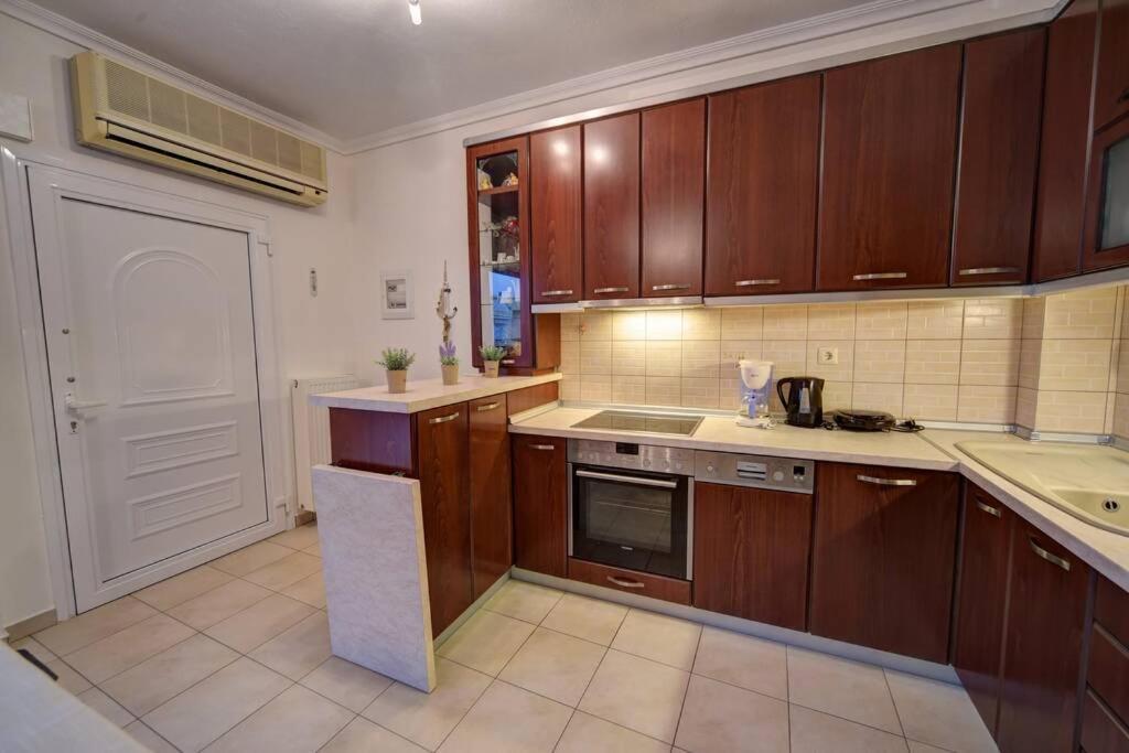 Zoe'S Apartments Nea Iraklitsa Eksteriør bilde