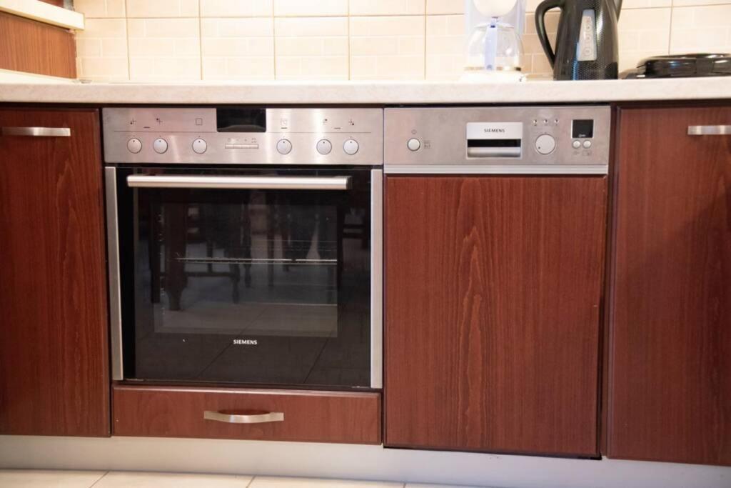 Zoe'S Apartments Nea Iraklitsa Eksteriør bilde